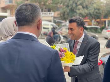 Vali Akgöl’Dan Ak Parti’Ye Ziyaret
