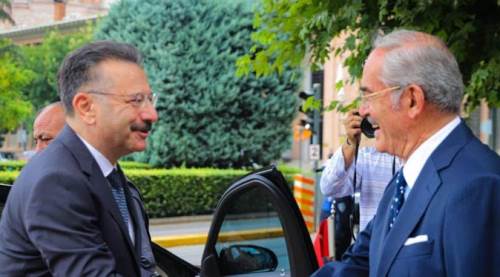 Vali Aksoy’dan Büyükerşen’e ziyaret