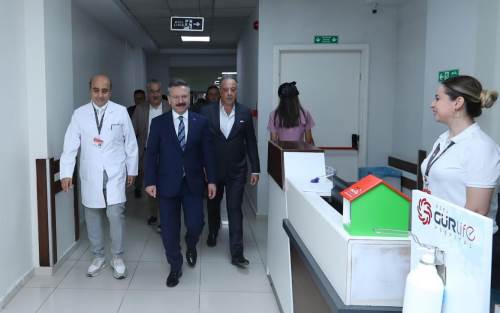 Vali Aksoy'dan Eskişehir Gürlife Hastanesi'ne ziyaret!