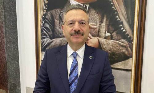 Vali Aksoy’dan yılbaşı mesajı: “2026 sağlık ve huzur getirsin”