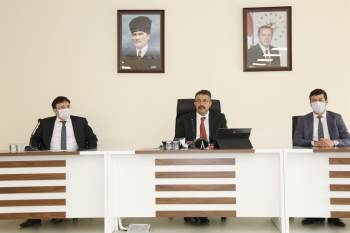 Vali Ali Çelik: "Geleceğe Temiz Su Kaynakları Bırakmak En Büyük Görevimiz"
