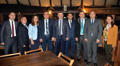 Vali Büyükakın'a veda yemeği