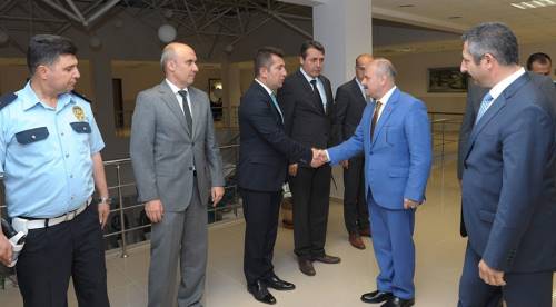 Vali Çakacak, Emniyet Müdürü'nü ziyaret etti