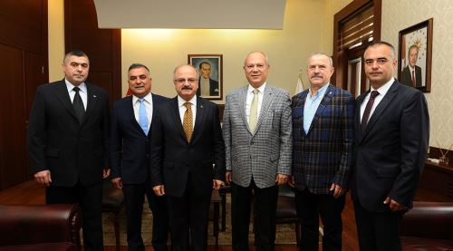 Vali Çakacak, Eskişehir Ticaret Borsası heyetini kabul etti