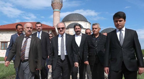 Vali Çakacak Seyitgazi'yi ziyaret etti