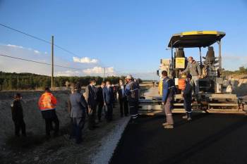 Vali Çelik, Aslanapa’Da Yapılan Yol Çalışmalarını İnceledi
