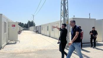 Vali Çelik Açıkladı, Hatay’A 17 Bin Yeni Konteyner Daha
