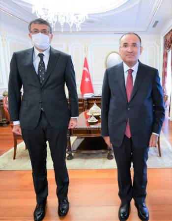 Vali Çelik’Ten Bakan Bozdağ’A Tebrik Ziyareti
