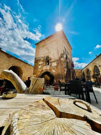 Vali Çiçek: “Sultandağı Turizm Alanında Yeni Cazibe Merkezi Olacak”
