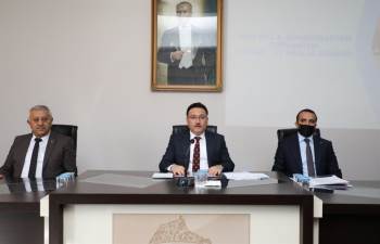 Vali Çiçek, Afyonkarahisar’In 2021 Yılı Yatırım Raporunu Açıkladı
