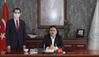 Vali Çiçek, Kaymakam Sercan Sakarya’Dan Brifing Aldı
