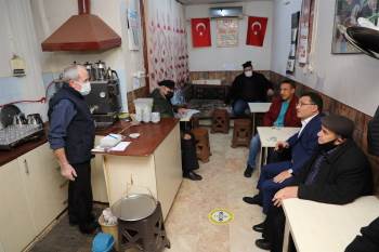 Vali Çiçek Esnafı Dinledi
