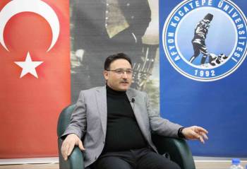 Vali Çiçek’Ten Gençlere Üretken Olmaları Konusunda Tavsiye
