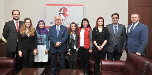 VALİ DERECEYE GİRENLERİ KABUL ETTİ