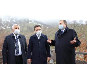 Vali Gökmen Çiçek Bolvadin İlçesinde Kadın Kültür Evini İnceledi
