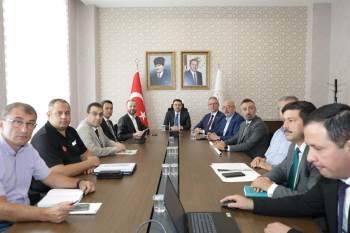 Vali Işın: “Tarihi Ve Kültürel Mirasının Korunmasına Yönelik Hazırlanan Projeler Önemli”
