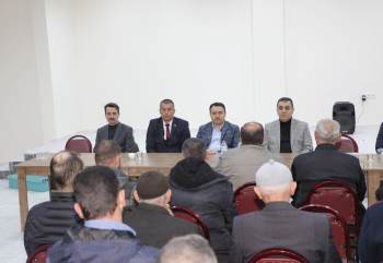 Vali Işın Kirazpınar Mahallesinde Vatandaşlarla Buluştu
