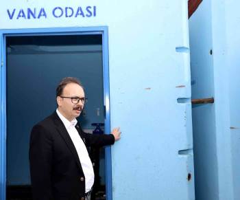 Vali Kızılkaya; “Köylerimizde Su Sorunu Bitene Kadar Çalışmalarımızı Sürdürmeye Devam Edeceğiz”
