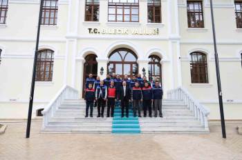 Vali Kızılkaya, Deprem Bölgesinden Dönen Personellere Teşekkür Etti
