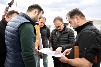 Vali Kızılkaya, Konteynır Kentlerde İnceleme Yaptı
