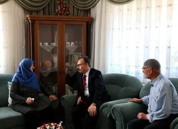 Vali Kızılkaya’Dan Şehit Ailesine Ziyaret
