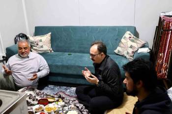 Vali Kızılkaya Sahurunu Konteynır Kentte Yaptı
