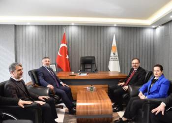 Vali Kızılkaya Siyasi Partilere İade-İ Ziyaret Gerçekleştirdi
