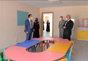 Vali Şentürk, Kur’An Kursu Binasında İncelemelerde Bulundu
