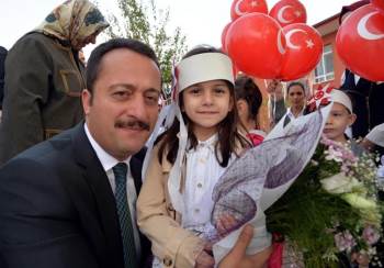 Vali Şentürk, Tatildeki 36 Bin Öğrenciye Seslendi