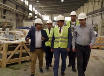 Vali Şentürk’Ten İş Dünyasına Ziyaret
