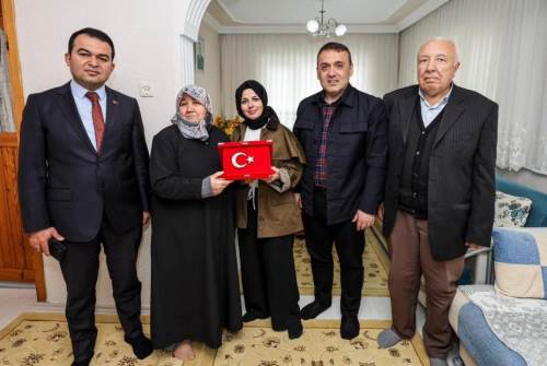Vali Sözer’den şehit ailesine anlamlı ziyaret