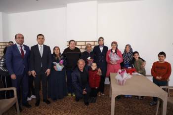 Vali Yiğitbaşı, “Depremzede Vatandaşlarımız İçin Tüm İmkanlarımızı Seferber Ettik”
