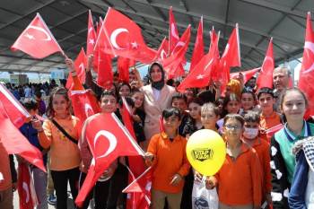 Vali Yiğitbaşı, Türkiye’De Ki Kitap Okuma Oranının Rakamlarla Açıkladı:
