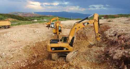 VALİLİK İŞ MAKİNELERİNE YASAK KOYDU