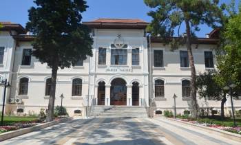 Valilik Vatandaşa Yardım Eli Uzatıyor
