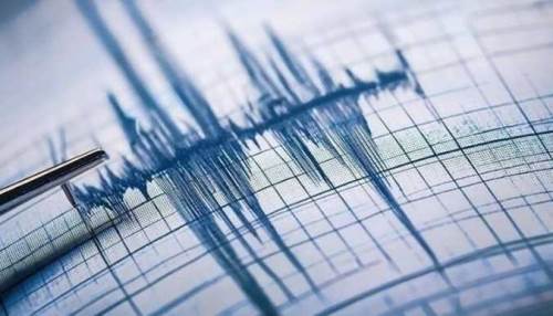 Van’da 5,2 büyüklüğünde deprem: 4 il daha hissetti