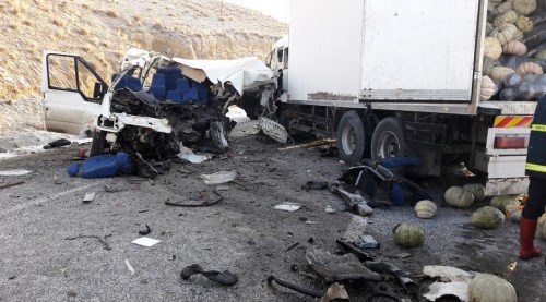 Van'da katliam gibi kaza: 8 ölü