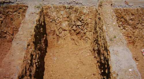 Vatan hainleri defnediliyor