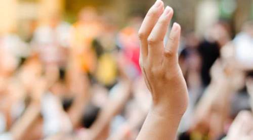 Vatandaş başkan adaylarına soruyor: 5 yıldır neredeydiniz?