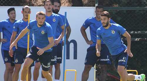 Ve kampa katılıyor