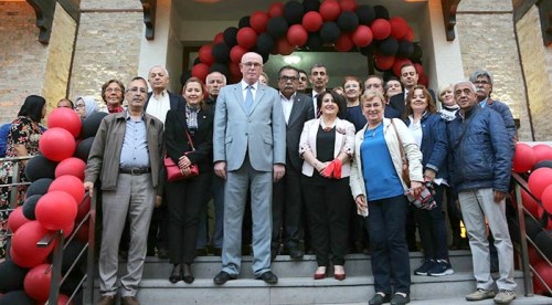 Vefa örneği... Kurt'a teşekkür