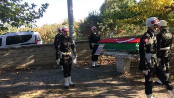 Vefat Eden Kore Gazisi Toprağa Verildi
