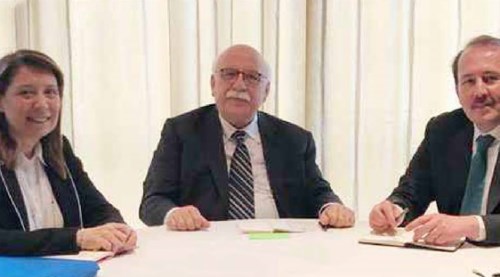 Vekillerimizle aynı karede oluruz!