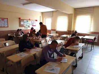 Velilere Yönelik Ödüllü Kitap Okuma Yarışması
