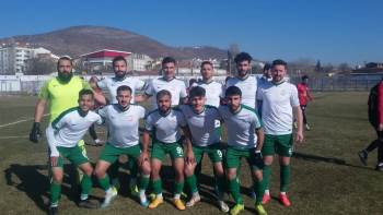 Vitraspor Evinde 1 Puan Aldı
