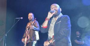 Vize öncesi ilaç gibi konser