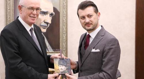 Volkan Doğan, Kazım Kurt'u makamında ziyaret etti.
