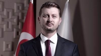 Volkan Doğan’ı fotoğrafçıda görmüşler!
