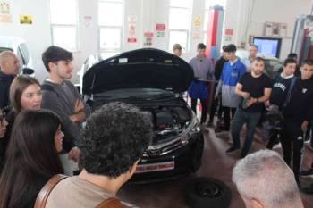 Yabancı Öğrenciler Kütahya’Ya Hayran Kaldı
