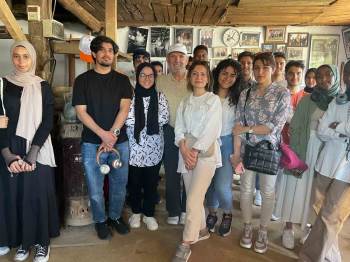 Yabancı Uyruklu Öğrenciler Çömlek Yaptı
